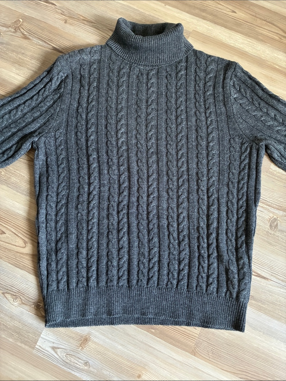 J. Crew Supersoft lambswool-blend cable-knit turtleneck sweater Gray Men’s L - Picture 3 of 9